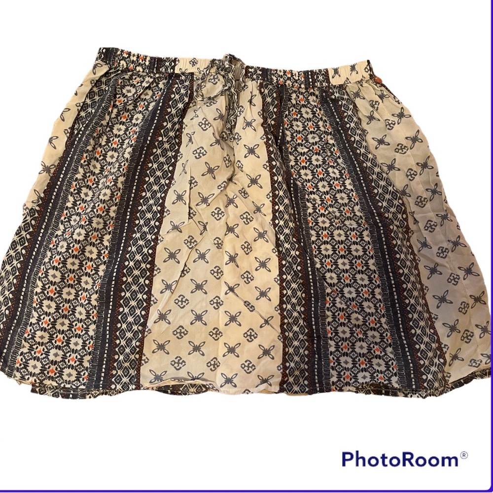 NWT Hollister boho skirt large summer ready